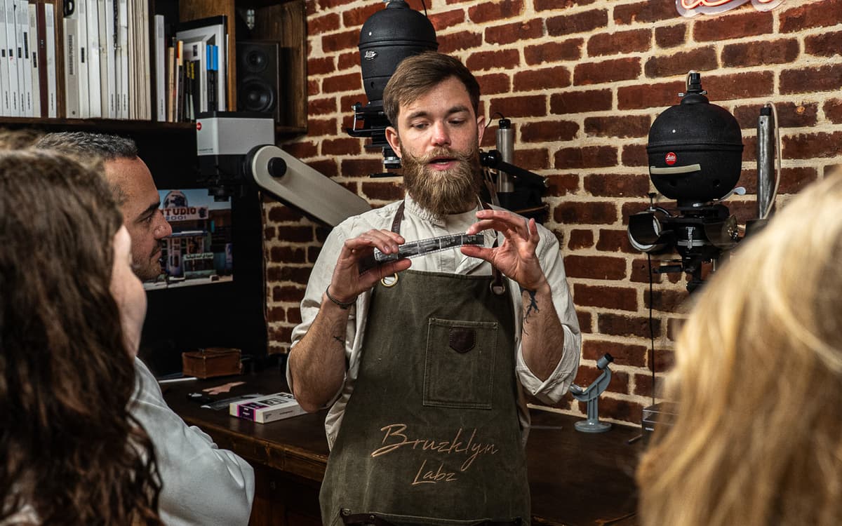 The Analog Club - 塞勒实验室