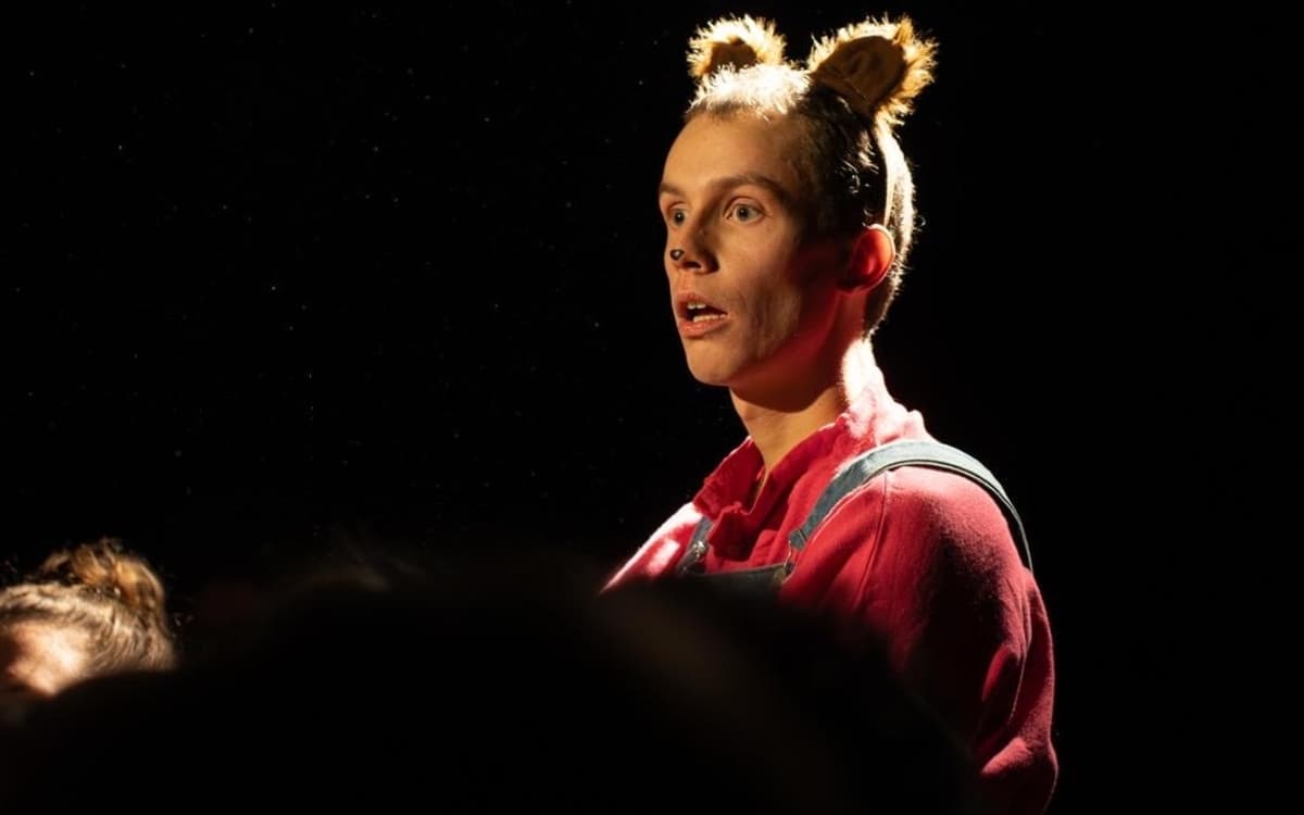 Gouvernail剧院 | 舞台剧《长颈鹿的悲喜人生》