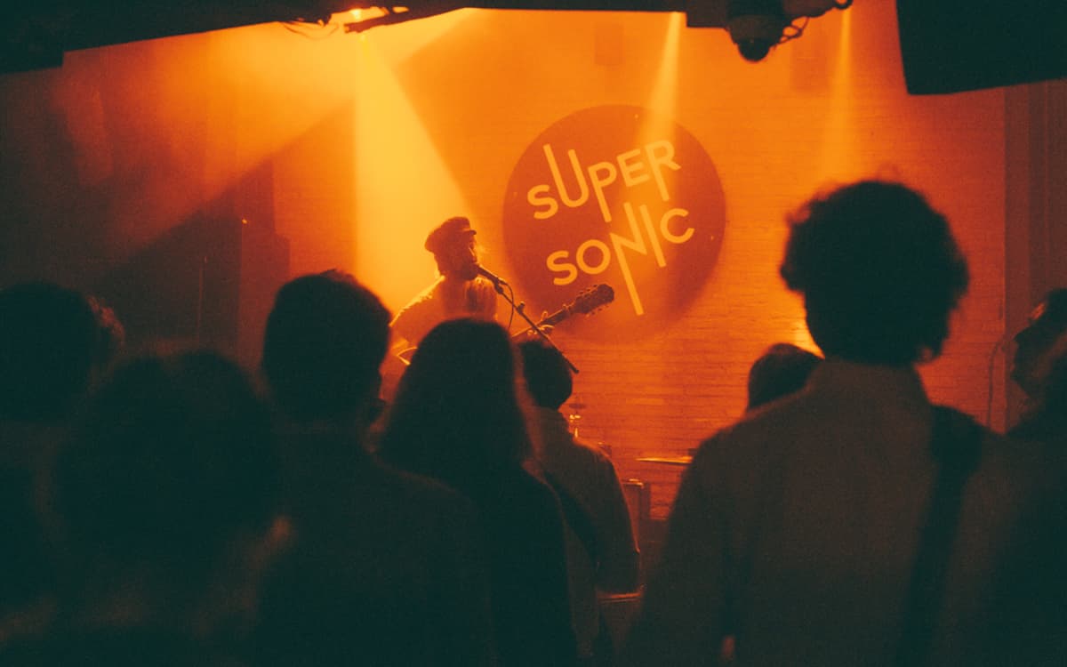 Supersonic 演唱会