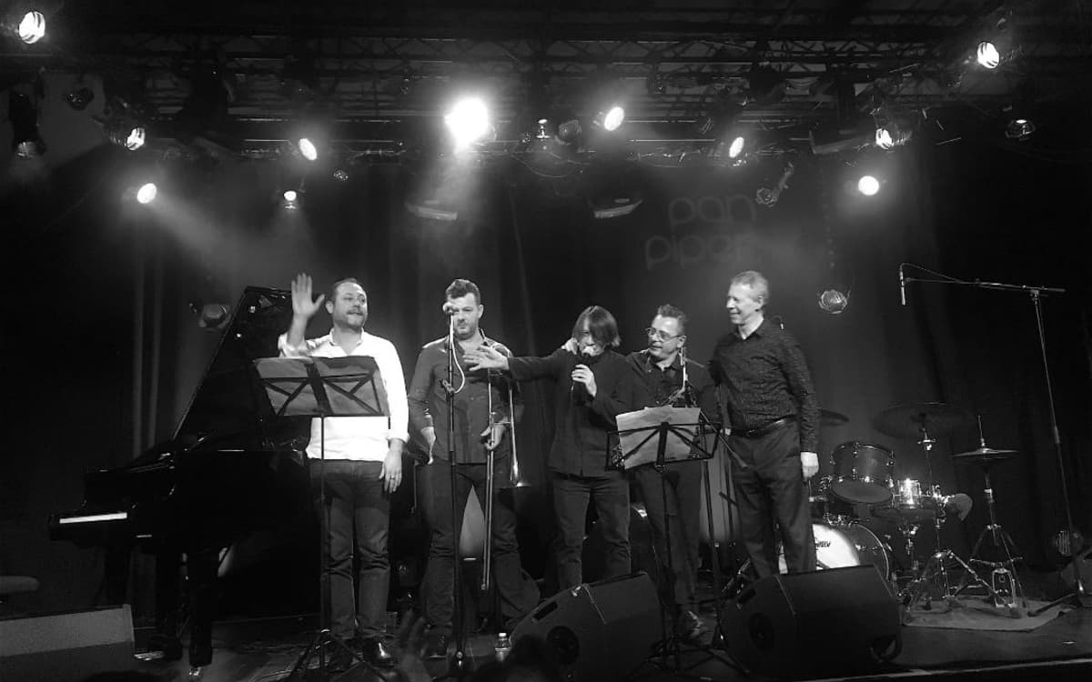 HYMN - 雅克·维达五重奏