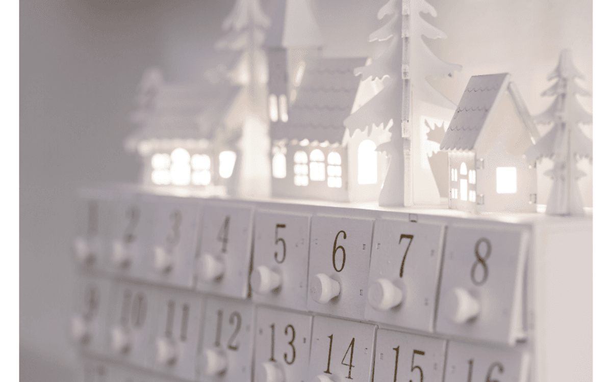 冬日故事会：每日精彩故事