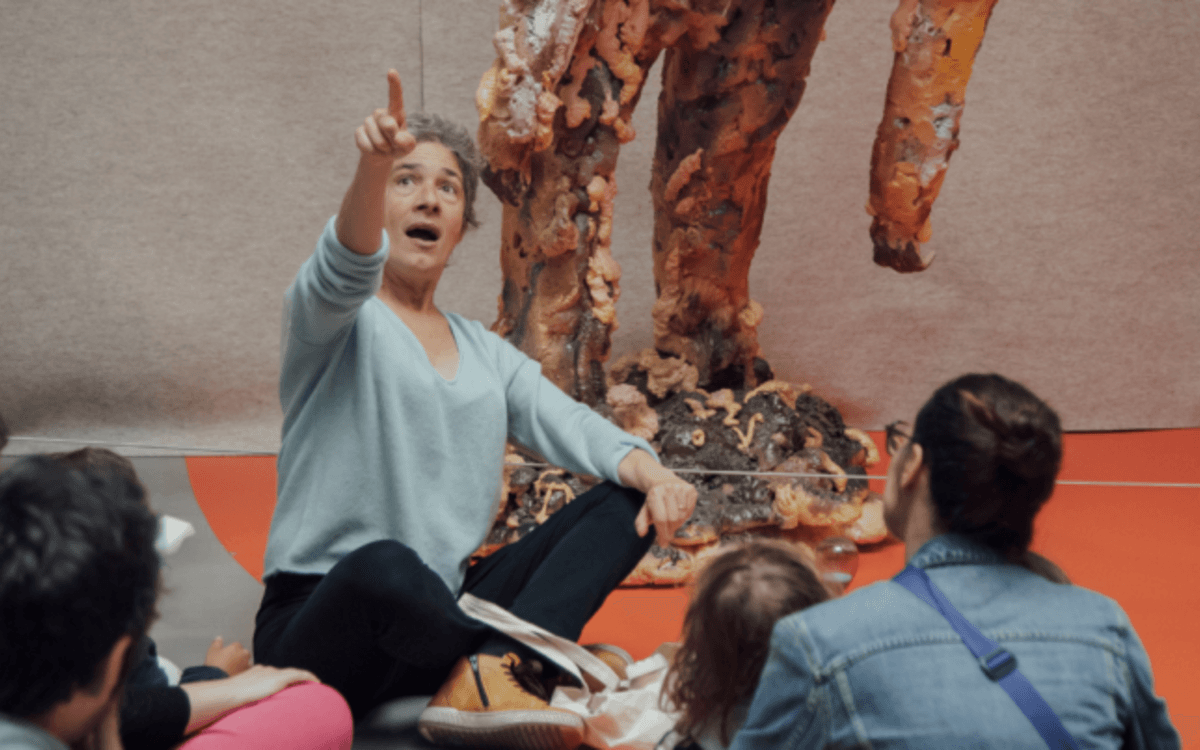 《看海》展览：家庭故事会