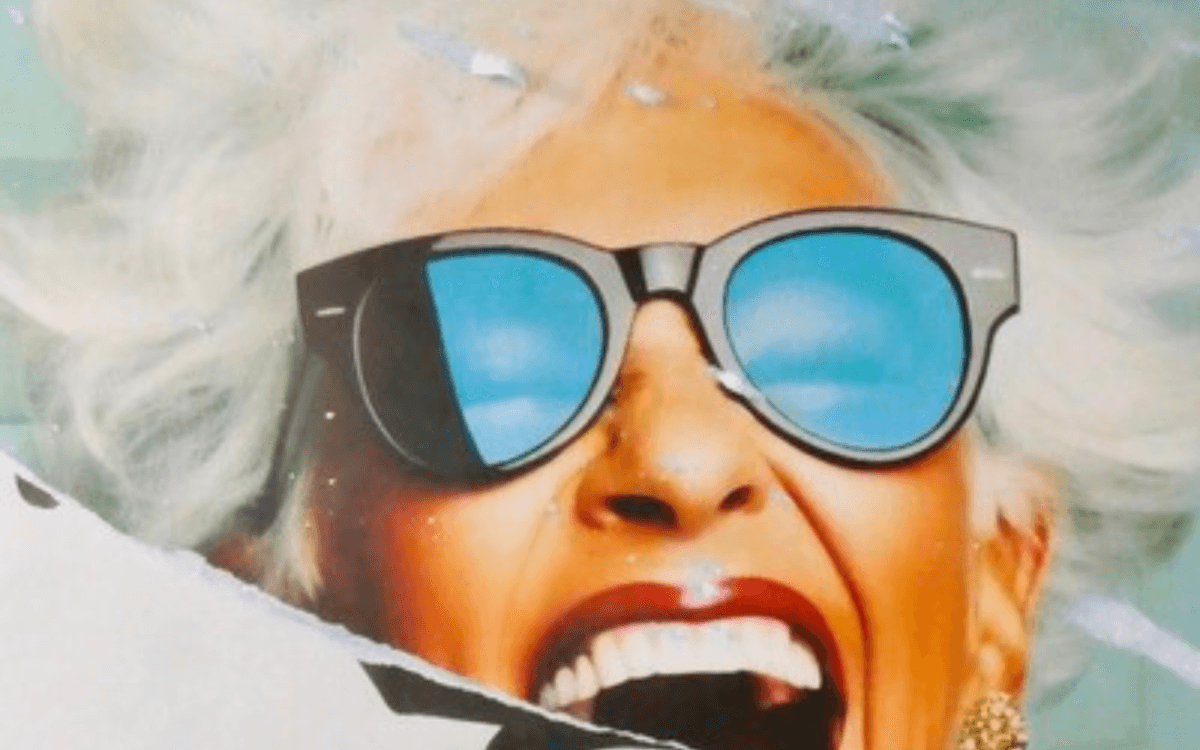 FIAP免费摄影展：瓦莱丽·曼切隆《撕裂的海报，定格瞬间》