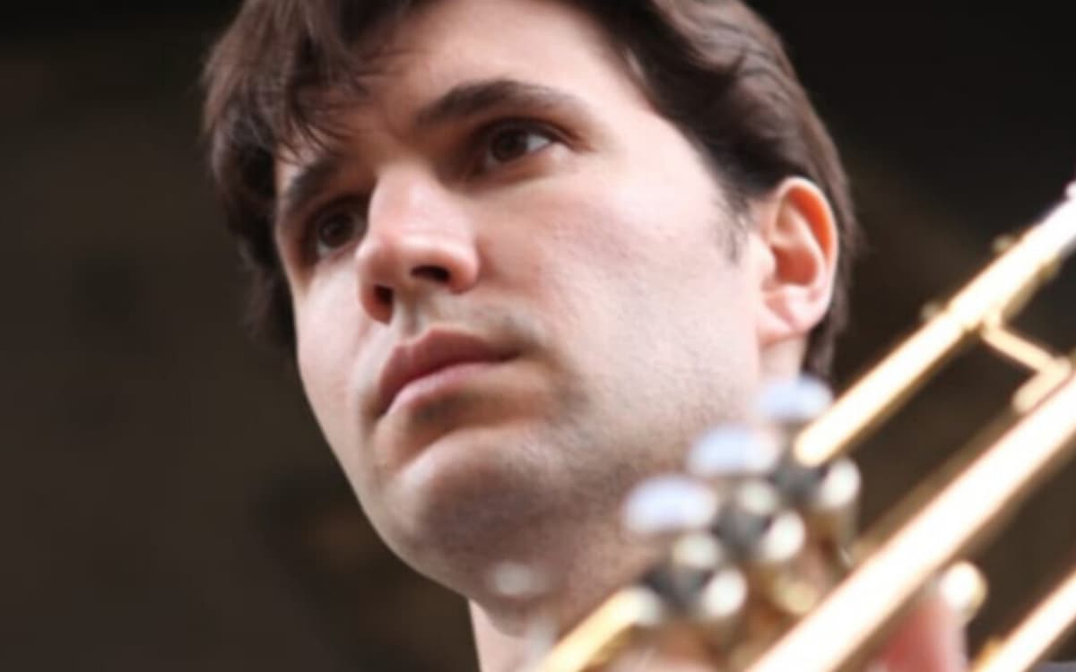 Robin Mansanti三重奏38Riv爵士音乐会：经典与原创的融合